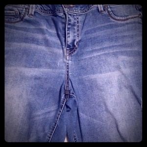 Maurice's distressed jeggings